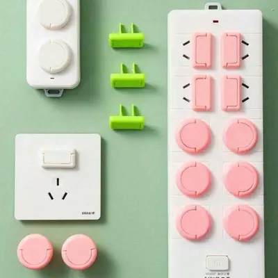 Picture of 10 Pcs (5 Pcs 2 Pin 5pcs 3 Pin)Child Safety Protection Socket Plug Protector Baby Electric Shock Protection Power Supply Cover Anti-Electric with Hidden Pull Handle Outlet Covers (Multicolor)