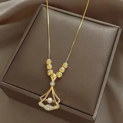 Picture of High Quality Ball & Ginkgo Leaf pendant Shape Comb Necklace for Women and Girls, Gold Plated Titanium Chain (Gold, )