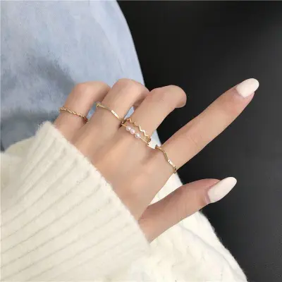Picture of Ring Set Temperament Fashionable and Popular Women's Multi-layer Ring Twist Pearl Opening Beautiful Hand-tail Ring 5pcs Set (Gold,Adjustable)