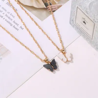 Picture of Women Necklace Creative All-match Women Jewelry Butterfly Pendant Clavicle Necklace for Party (White,Adjustable)