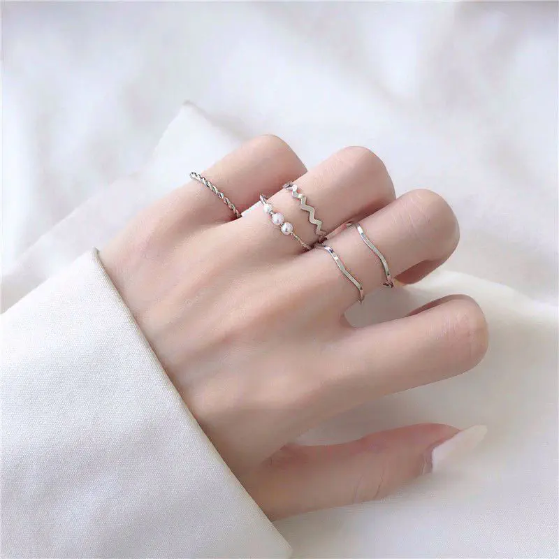 Picture of Ring Set Temperament Fashionable and Popular Women's Multi-layer Ring Twist Pearl Opening Beautiful Hand-tail Ring 5pcs Set (Silver,Adjustable)