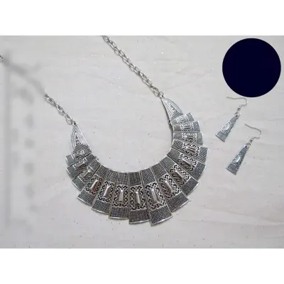 Picture of Elegant & Trendy Silver Antique Jewellery Set of Necklace and Earring for Women 